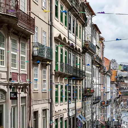 Icon Duplo Ribeira Hotel Oporto