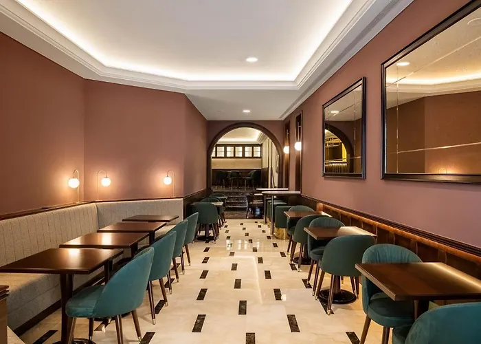 Icon Duplo Ribeira Otel