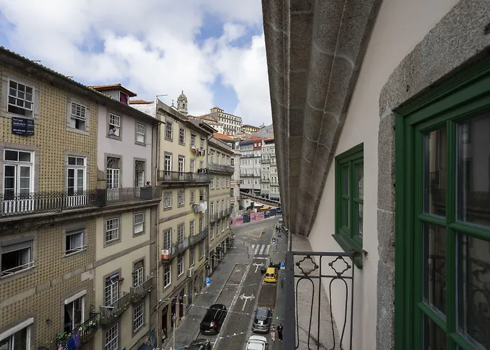 Icon Duplo Ribeira Otel Porto