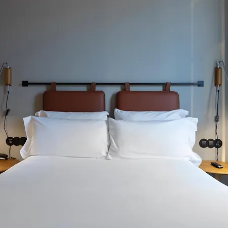 Hotell Icon Duplo Ribeira 4*