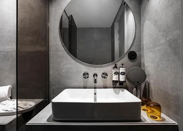 Hotell Icon Duplo Ribeira 4*